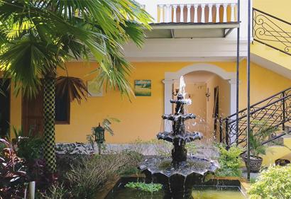 the-swarna-hotel